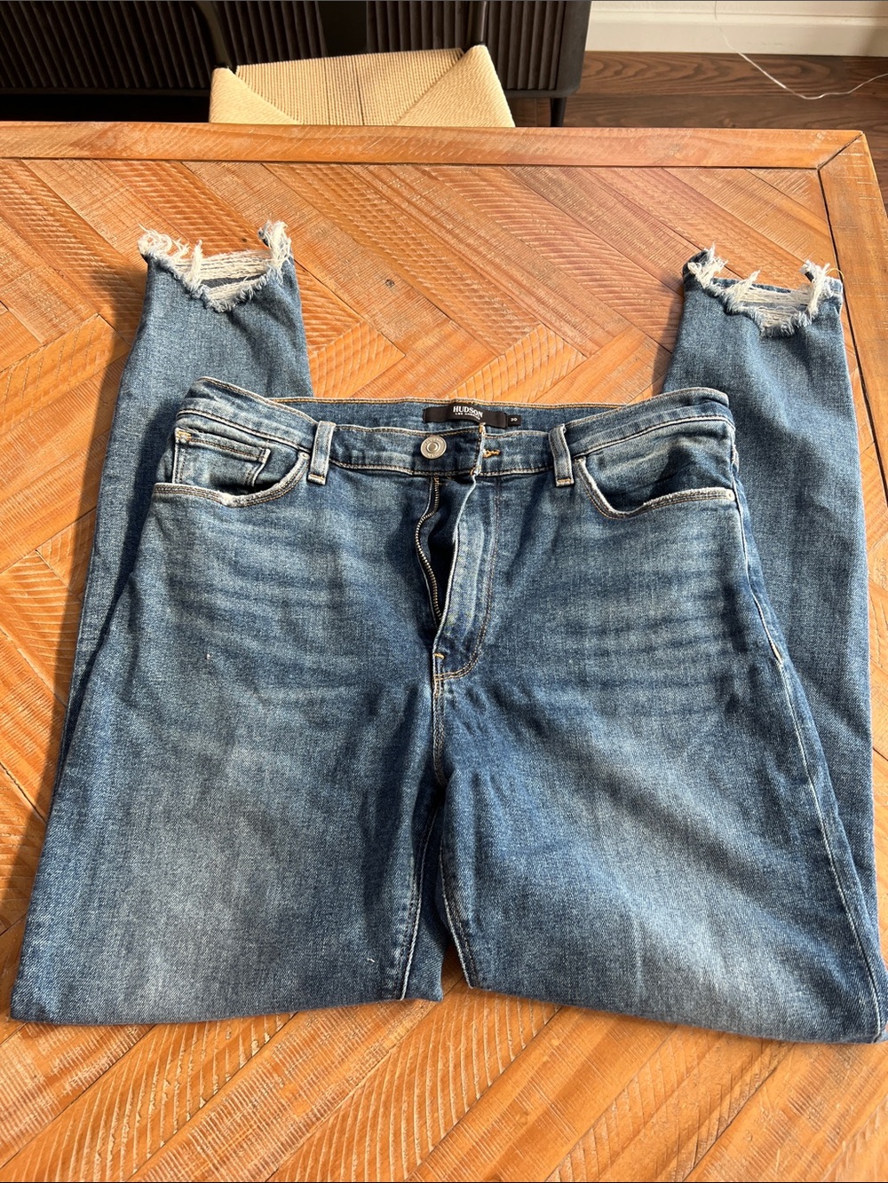Hudson’s Barbara super skinny Blue Distressed Slim Jeans